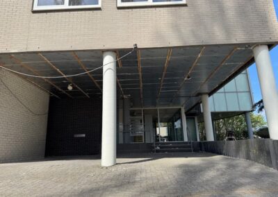 Plafond renovatie entree isolatie
