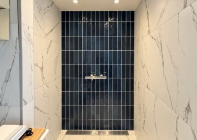 Renovatie kleine badkamer